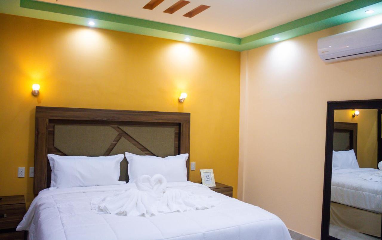 Apartamentos Michael Palenque Kültér fotó